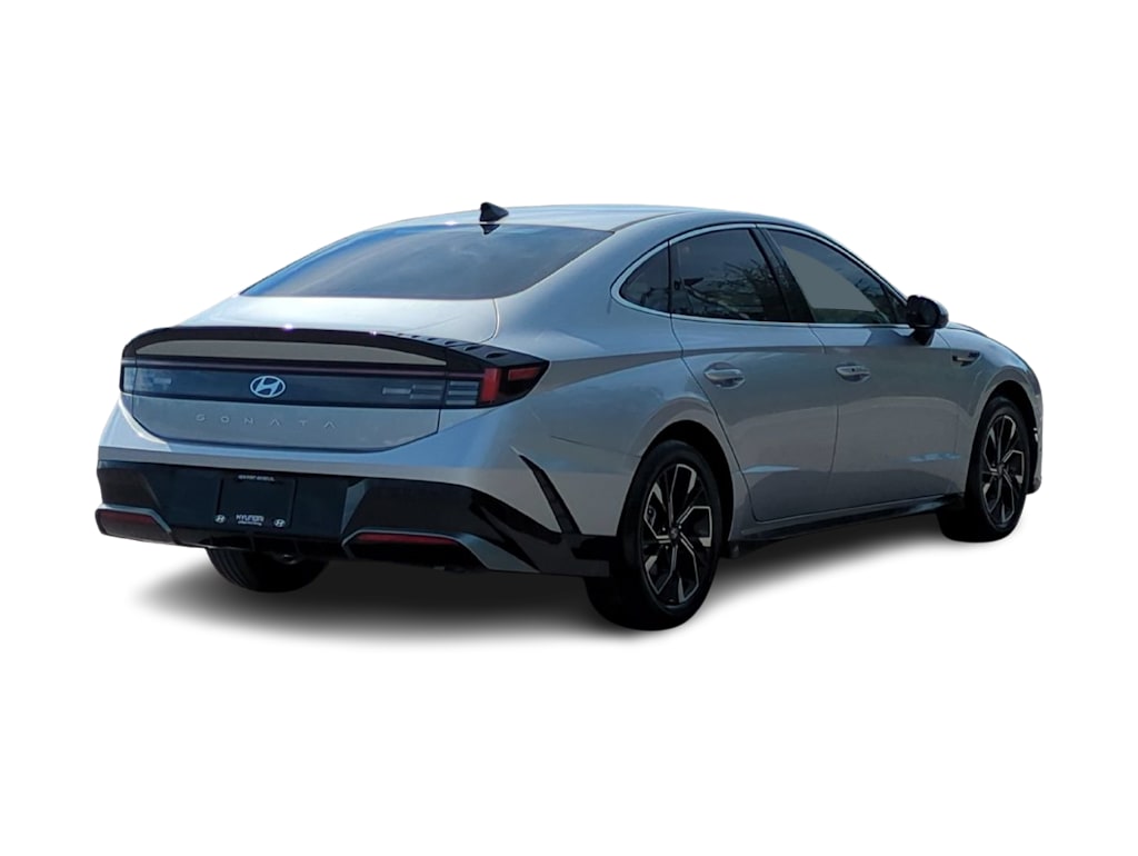 Thumbnail: 2024 Hyundai Sonata - 18