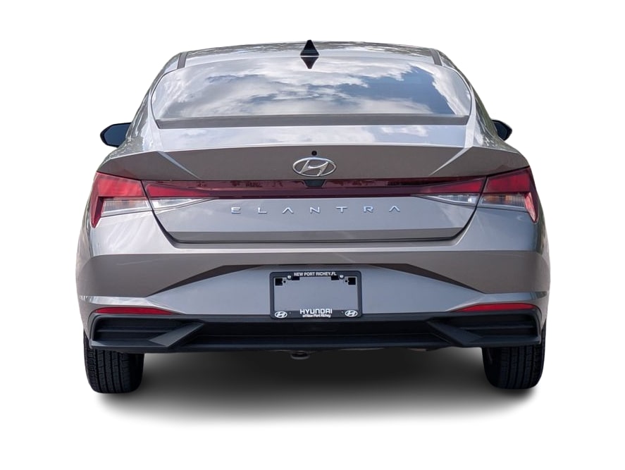 Thumbnail: 2021 Hyundai Elantra - 5