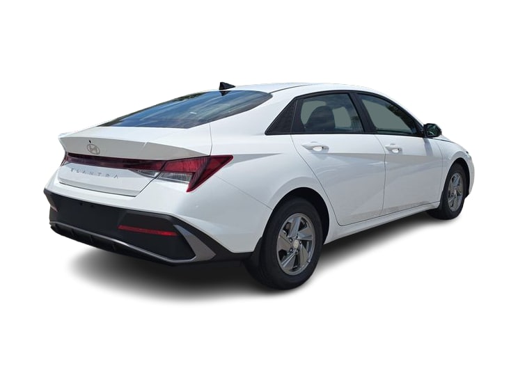 Thumbnail: 2026 Hyundai Elantra - 17