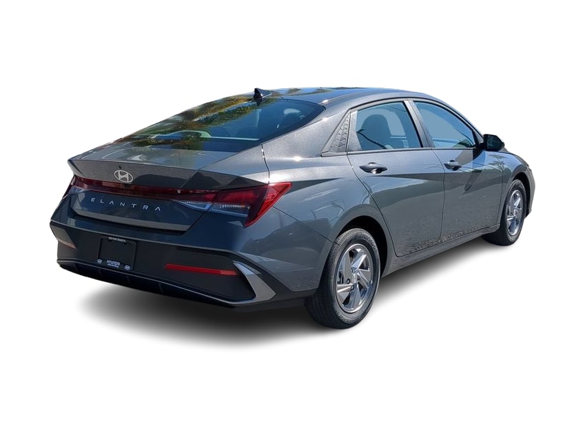 Thumbnail: 2026 Hyundai Elantra - 19