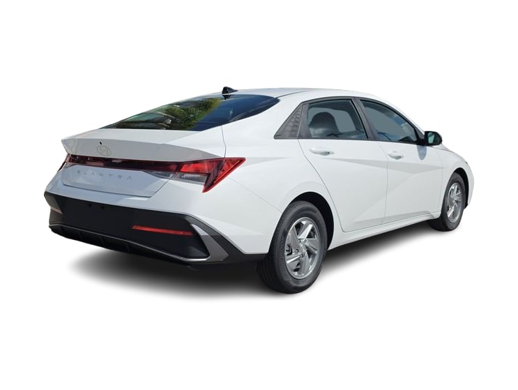 Thumbnail: 2026 Hyundai Elantra - 18