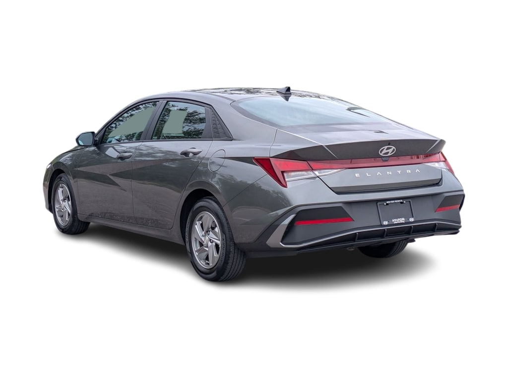 Thumbnail: 2025 Hyundai Elantra - 4