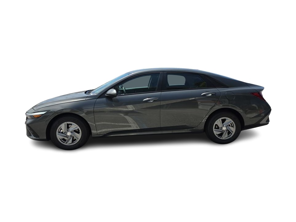 Thumbnail: 2026 Hyundai Elantra - 3