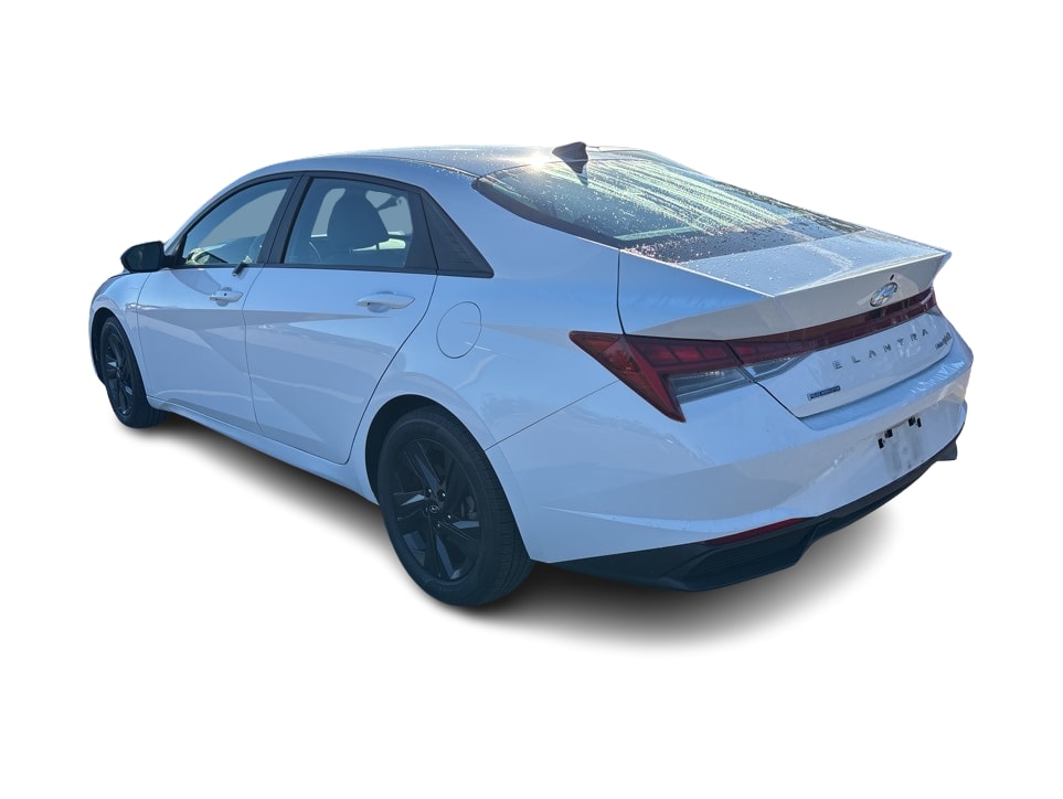 Thumbnail: 2023 Hyundai Elantra - 3