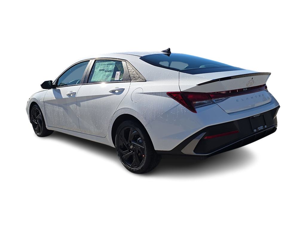 Thumbnail: 2026 Hyundai Elantra - 4
