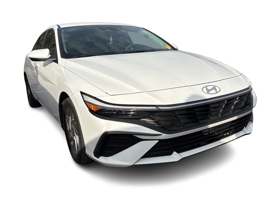 Thumbnail: 2024 Hyundai Elantra - 4