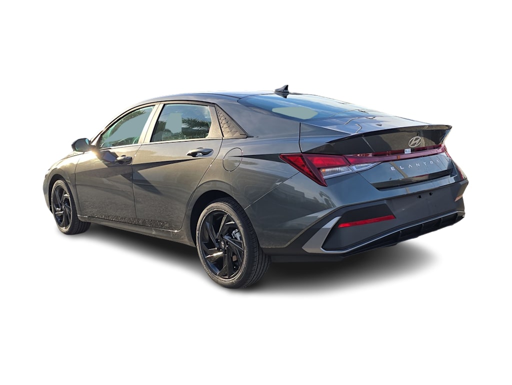 Thumbnail: 2026 Hyundai Elantra - 4