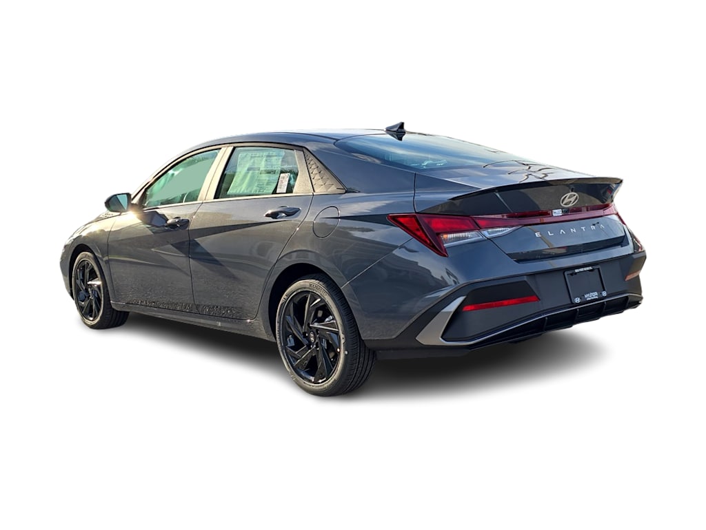 Thumbnail: 2026 Hyundai Elantra - 4