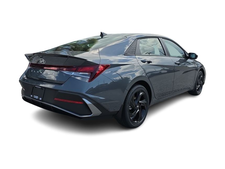 Thumbnail: 2026 Hyundai Elantra - 18