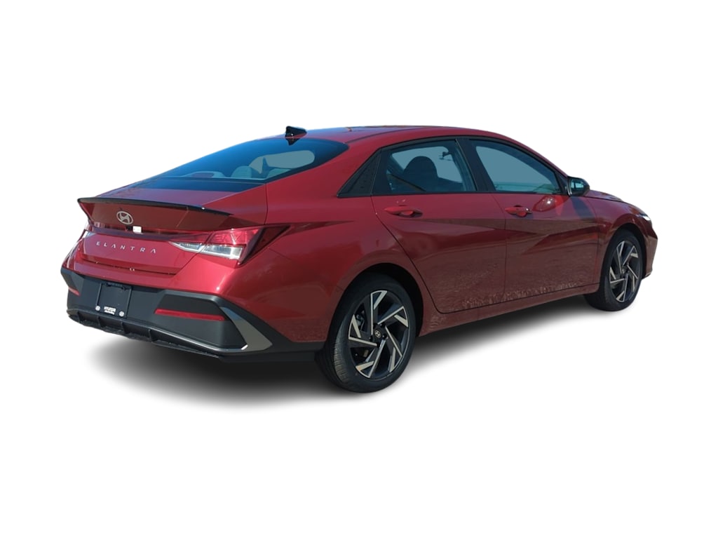 Thumbnail: 2025 Hyundai Elantra - 18