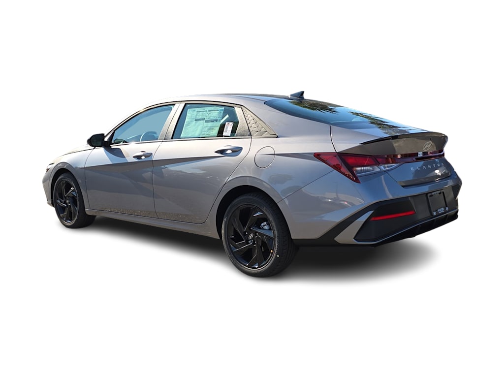 Thumbnail: 2026 Hyundai Elantra - 4