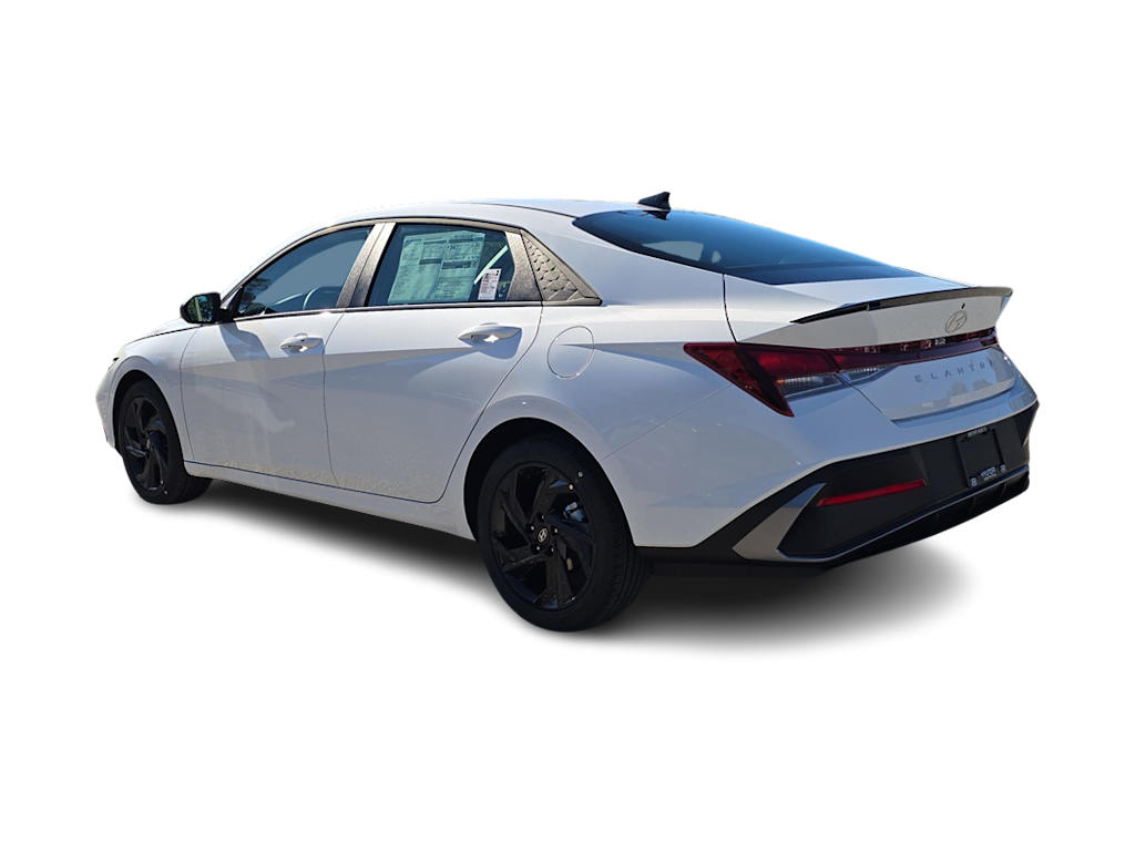 Thumbnail: 2026 Hyundai Elantra - 4