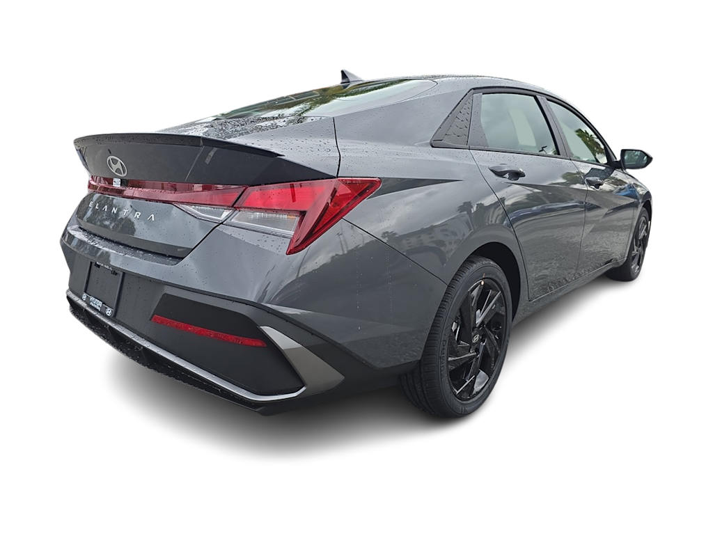 Thumbnail: 2026 Hyundai Elantra - 18