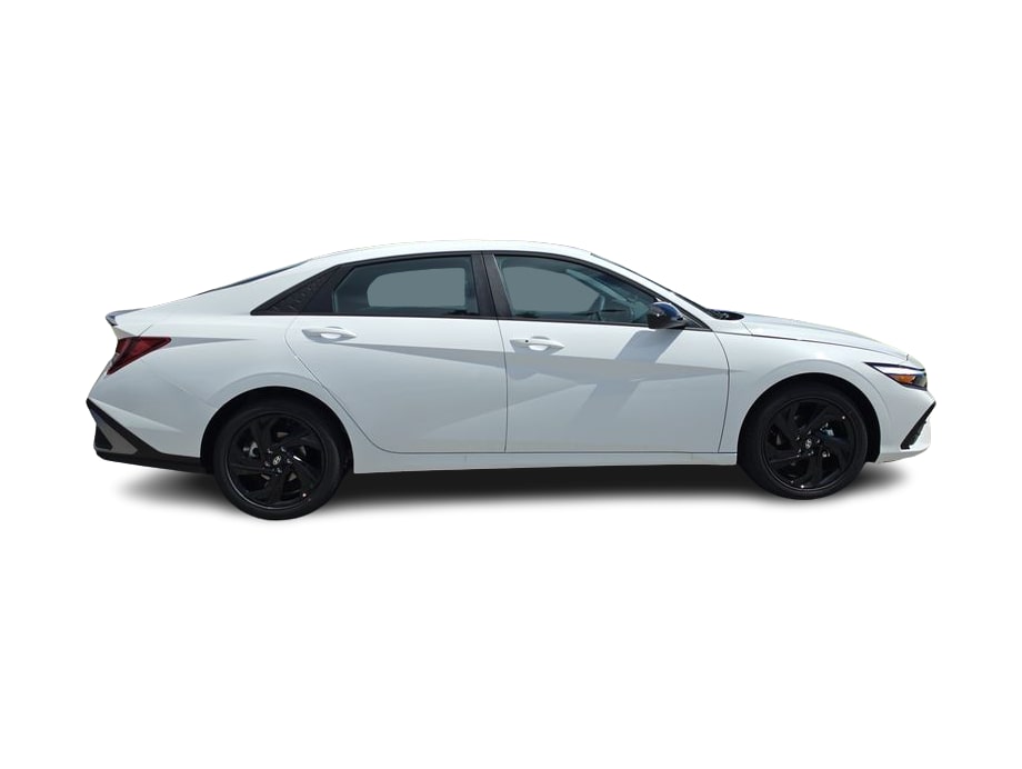Thumbnail: 2026 Hyundai Elantra - 18