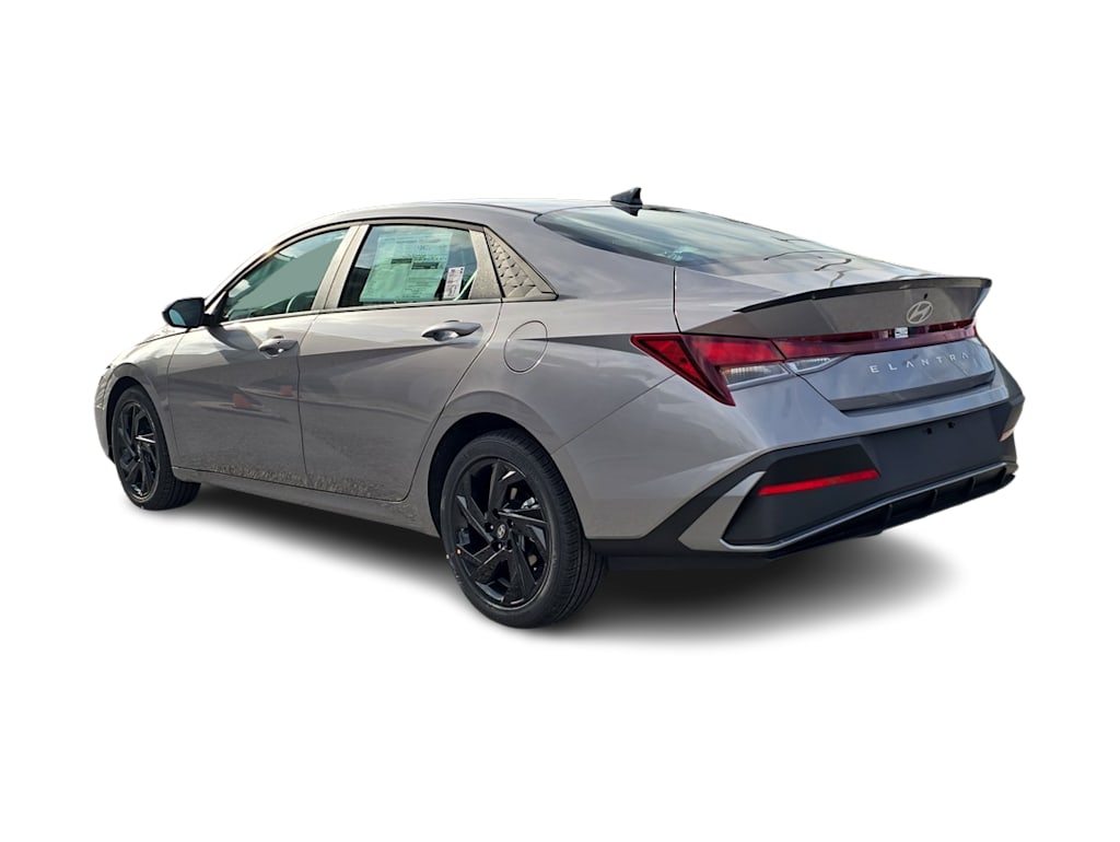 Thumbnail: 2026 Hyundai Elantra - 4