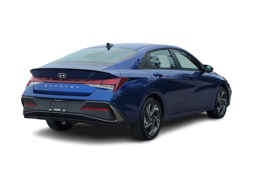 Thumbnail: 2025 Hyundai Elantra - 19