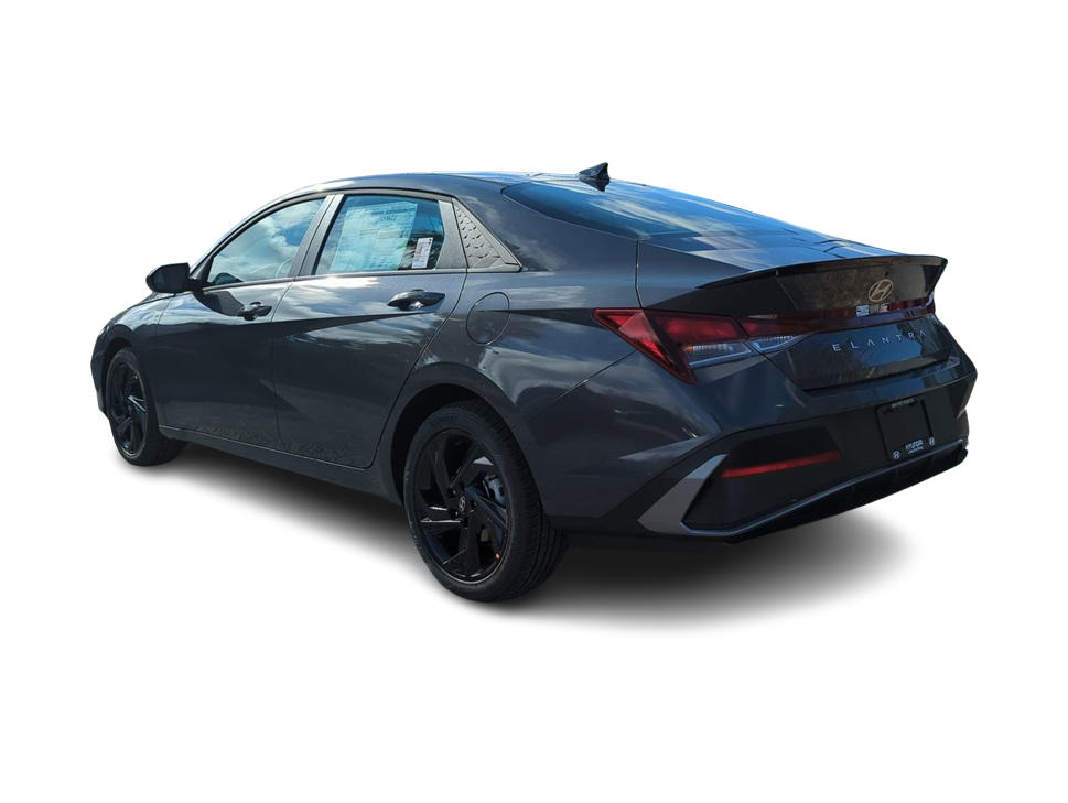 Thumbnail: 2026 Hyundai Elantra - 4