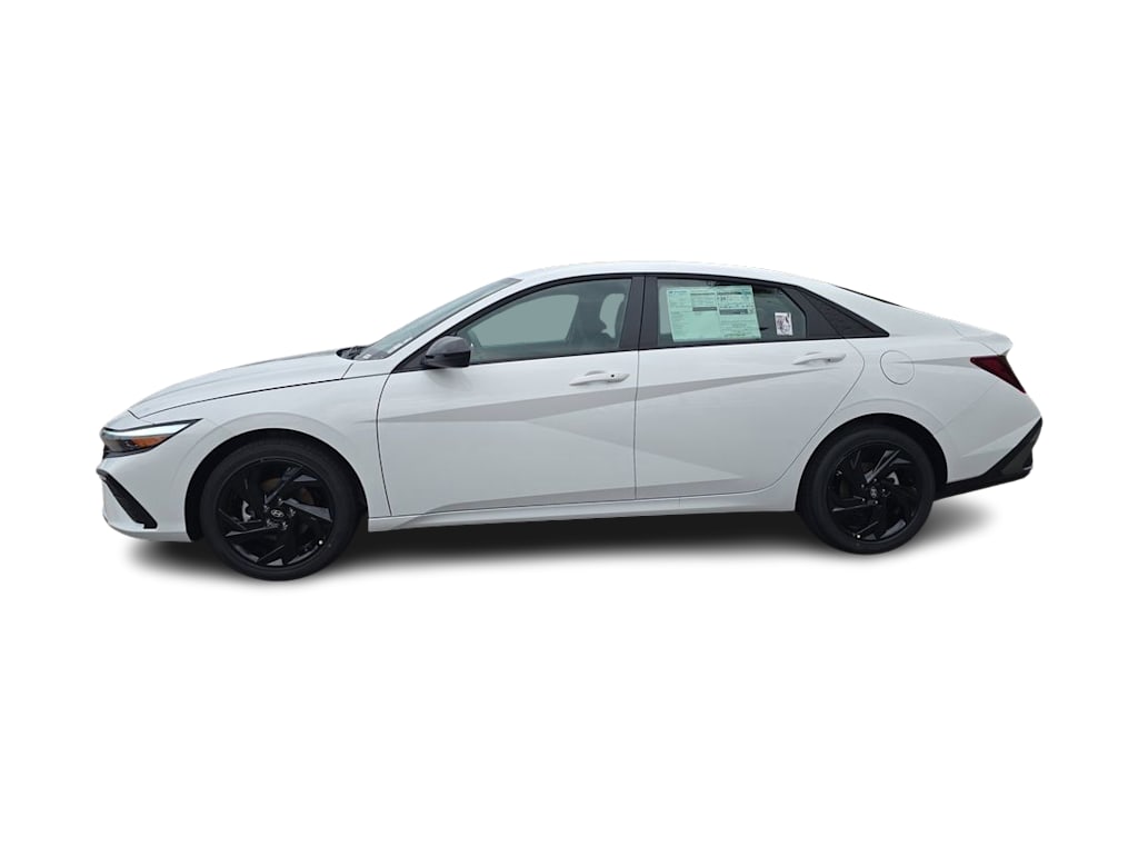 Thumbnail: 2026 Hyundai Elantra - 3