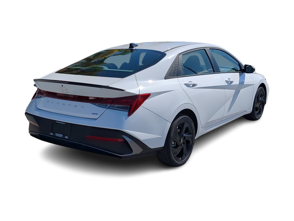 Thumbnail: 2026 Hyundai Elantra - 18