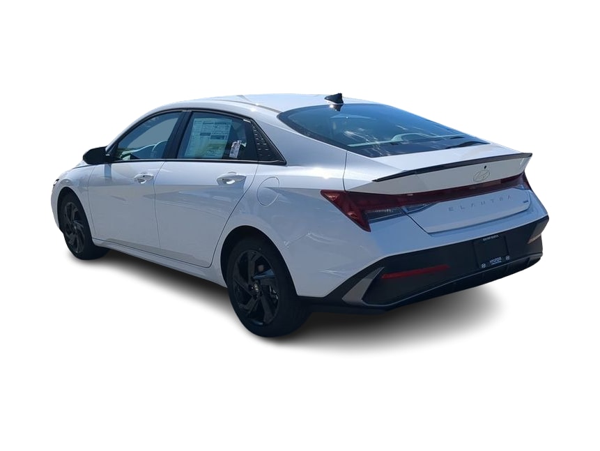 Thumbnail: 2026 Hyundai Elantra - 4