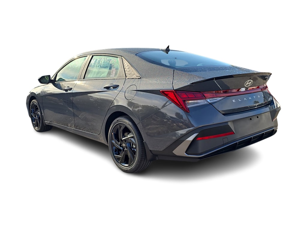 Thumbnail: 2026 Hyundai Elantra - 4