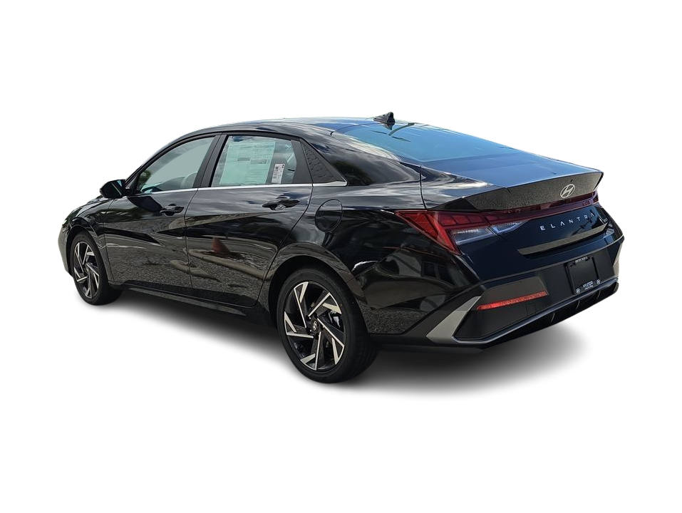 Thumbnail: 2026 Hyundai Elantra - 4