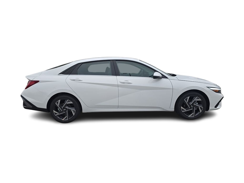 Thumbnail: 2026 Hyundai Elantra - 18