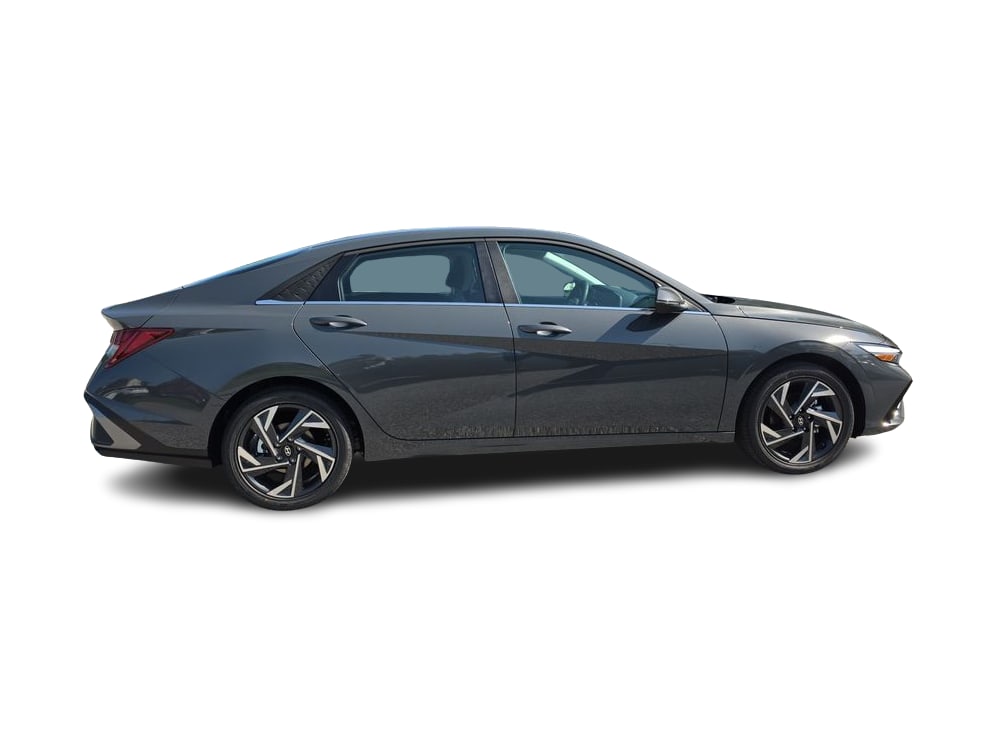 Thumbnail: 2026 Hyundai Elantra - 18
