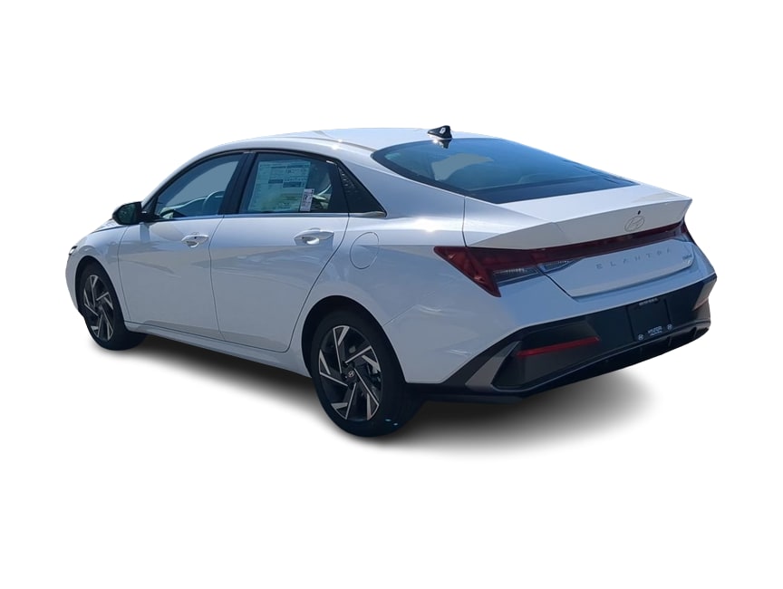 Thumbnail: 2026 Hyundai Elantra - 4