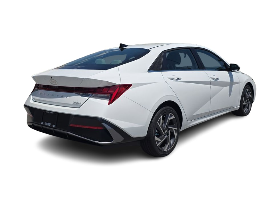 Thumbnail: 2026 Hyundai Elantra - 17