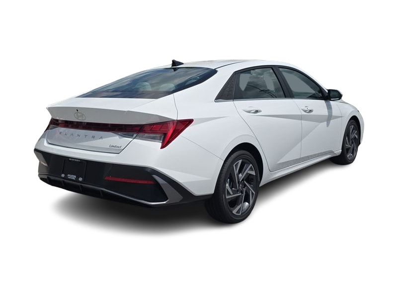 Thumbnail: 2026 Hyundai Elantra - 17