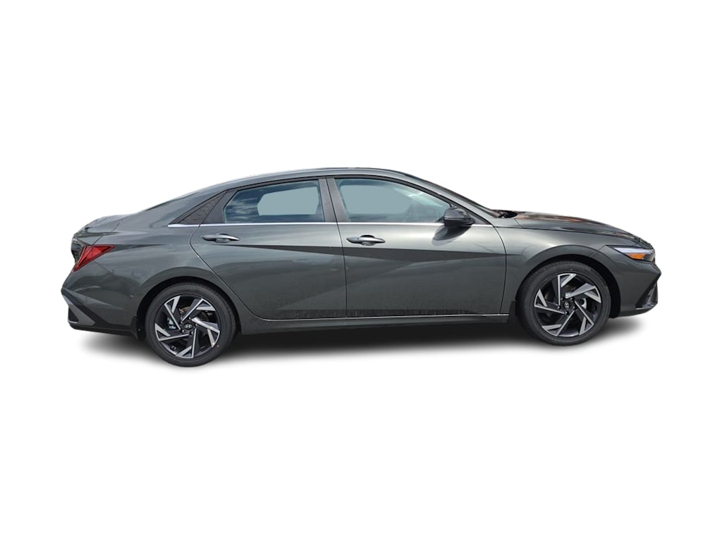 Thumbnail: 2026 Hyundai Elantra - 18