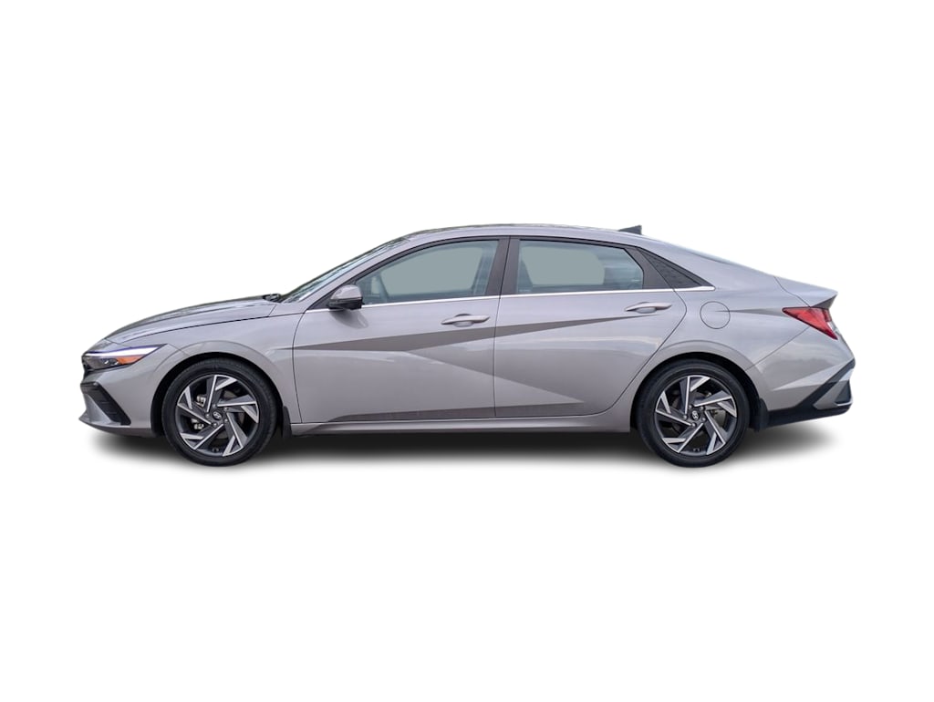 Thumbnail: 2024 Hyundai Elantra - 3
