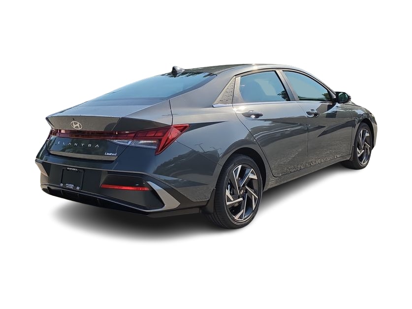 Thumbnail: 2026 Hyundai Elantra - 18