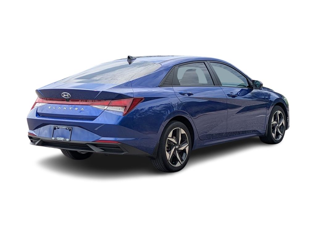 Thumbnail: 2023 Hyundai Elantra - 19