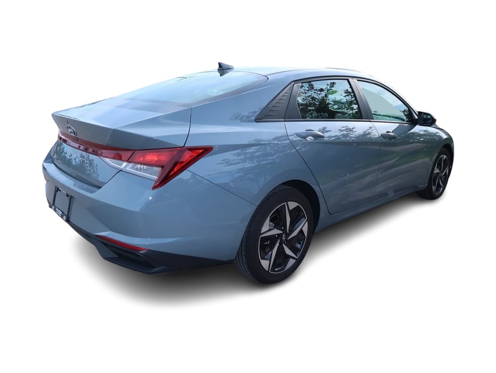 Thumbnail: 2023 Hyundai Elantra - 9