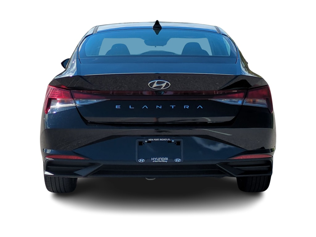 Thumbnail: 2023 Hyundai Elantra - 5