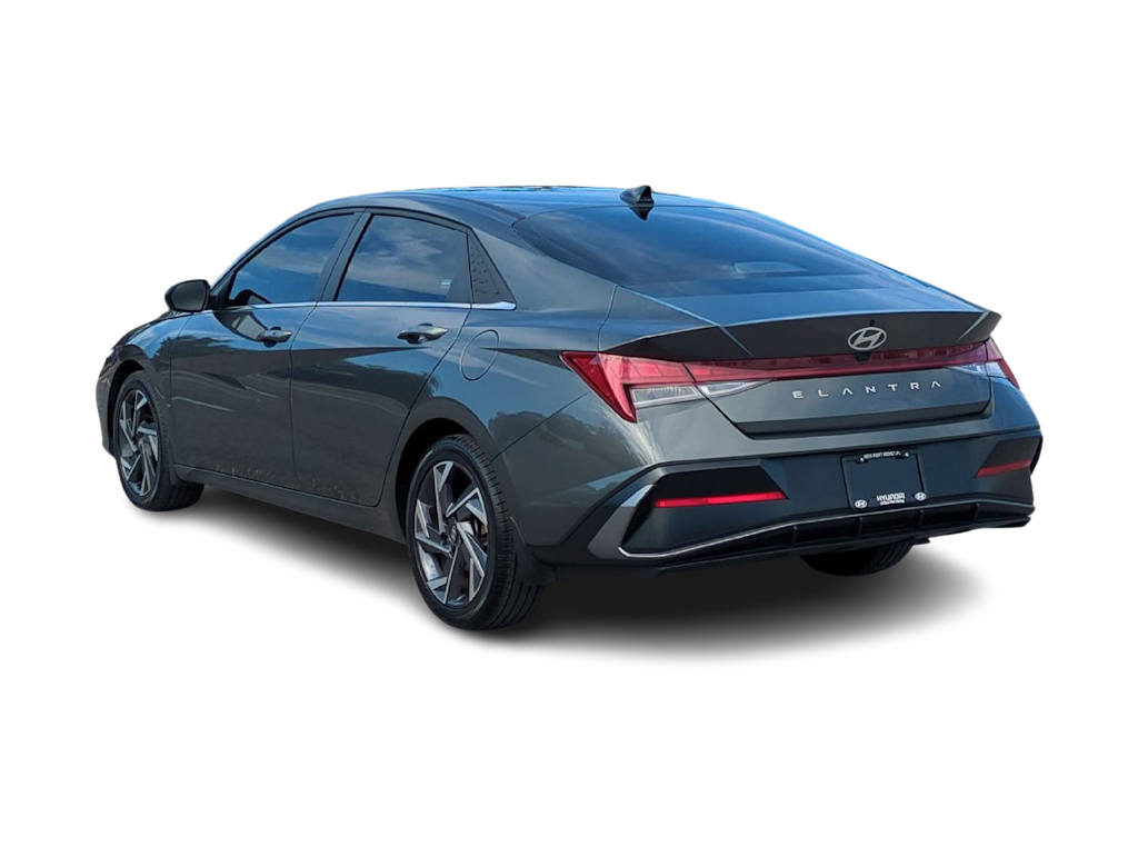 Thumbnail: 2025 Hyundai Elantra - 4