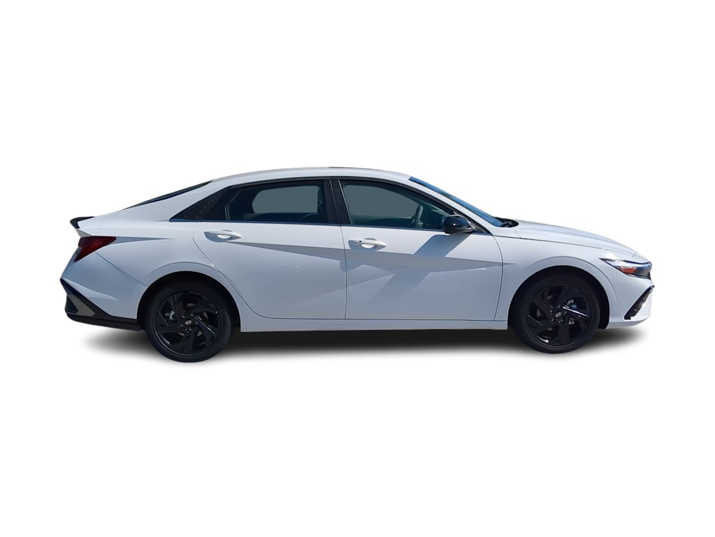 Thumbnail: 2026 Hyundai Elantra - 19