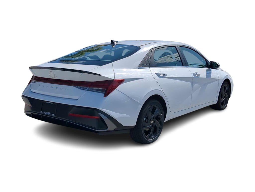 Thumbnail: 2026 Hyundai Elantra - 18