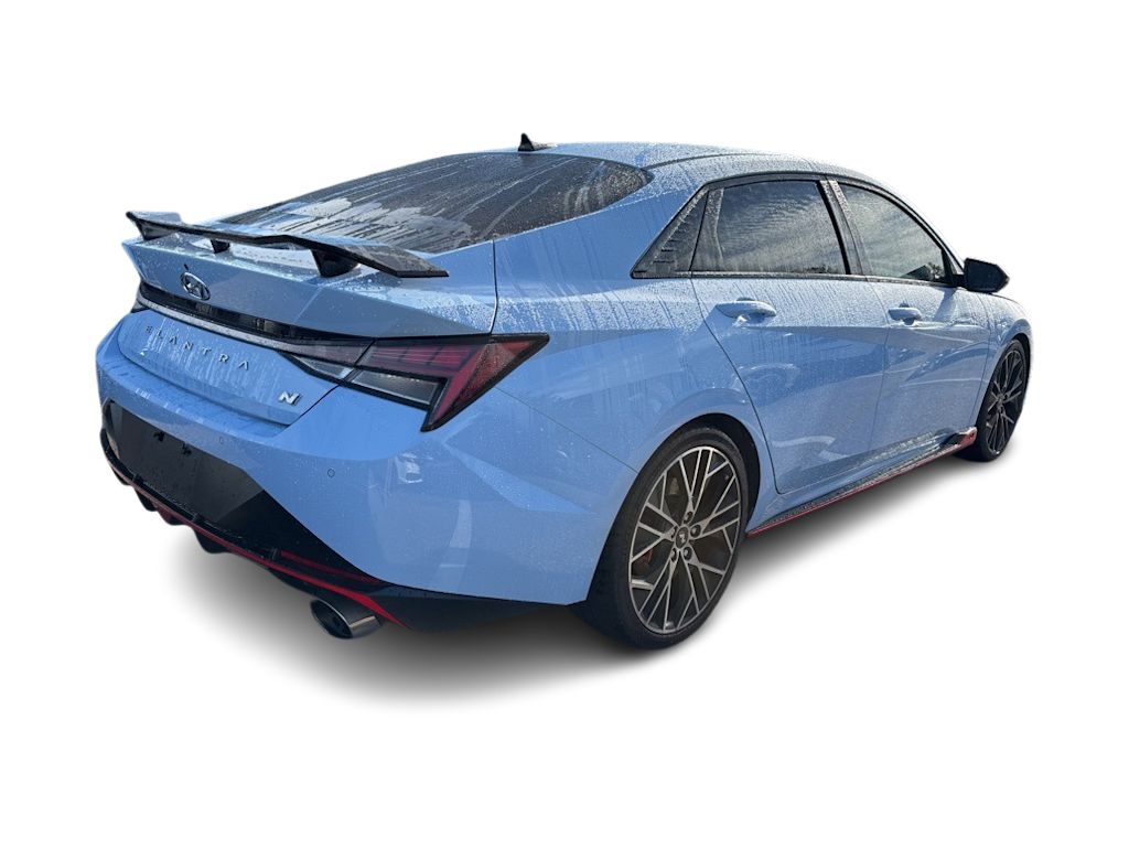 Thumbnail: 2023 Hyundai Elantra - 10