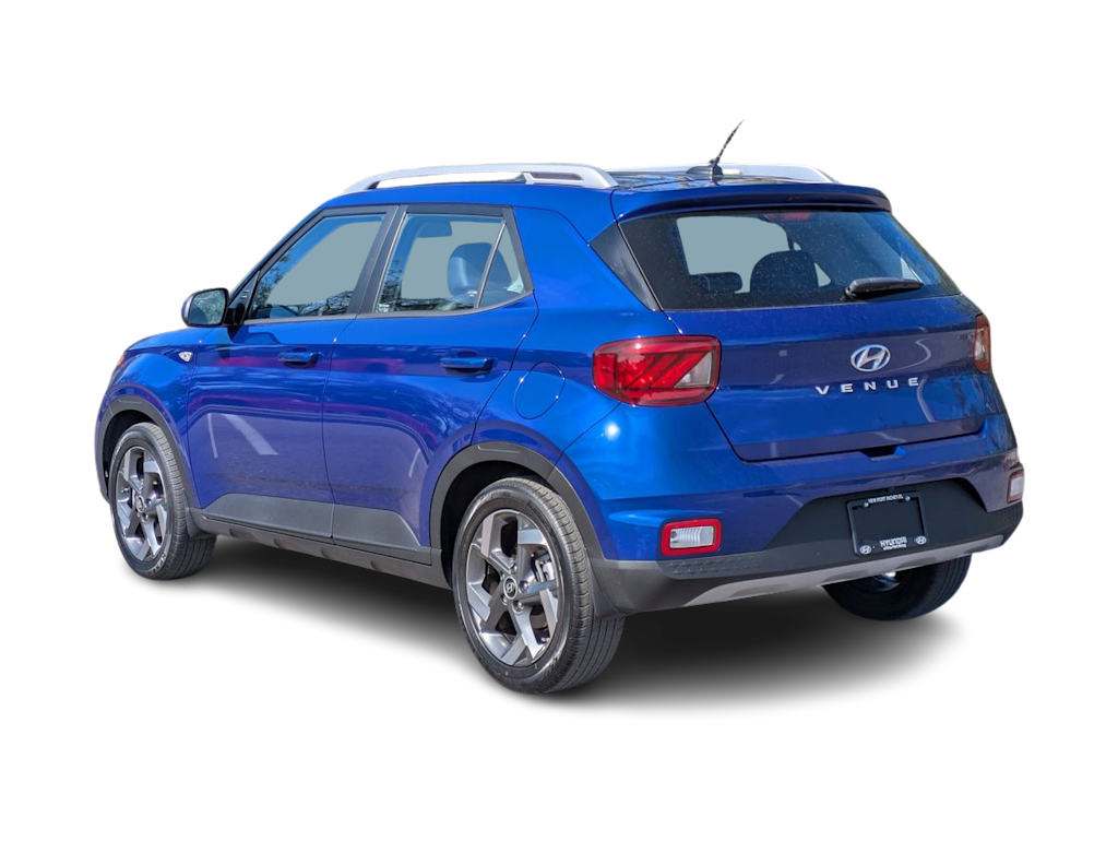 Thumbnail: 2023 Hyundai Venue - 4