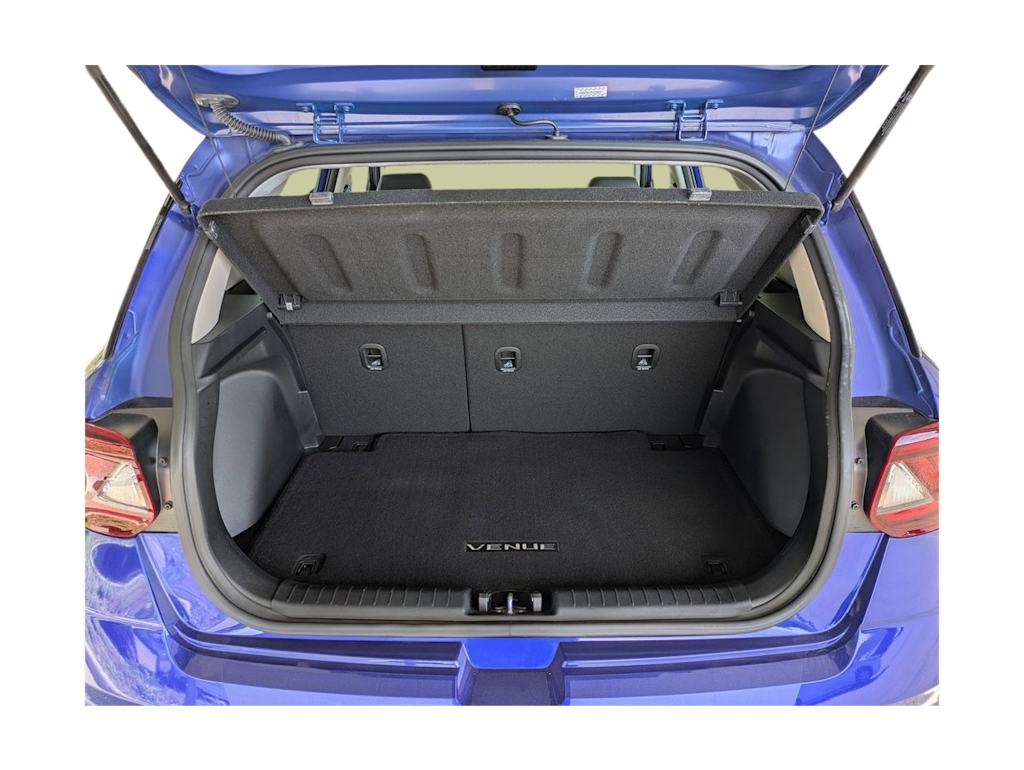 Thumbnail: 2023 Hyundai Venue - 16