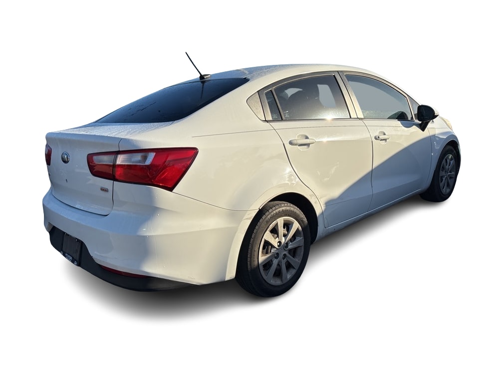Thumbnail: 2016 Kia Rio - 10