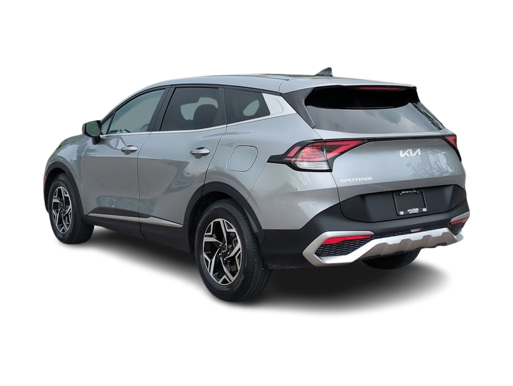 Thumbnail: 2023 Kia Sportage - 4
