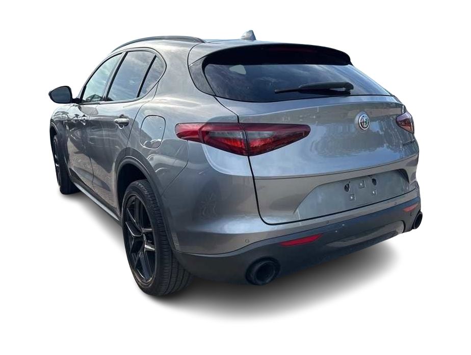Thumbnail: 2020 Alfa Romeo Stelvio - 3