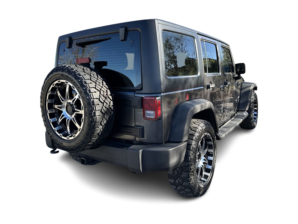 Thumbnail: 2017 Jeep Wrangler - 20