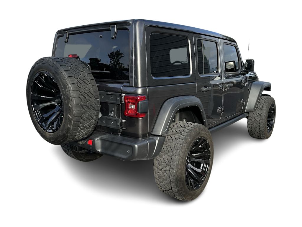 Thumbnail: 2022 Jeep Wrangler - 21