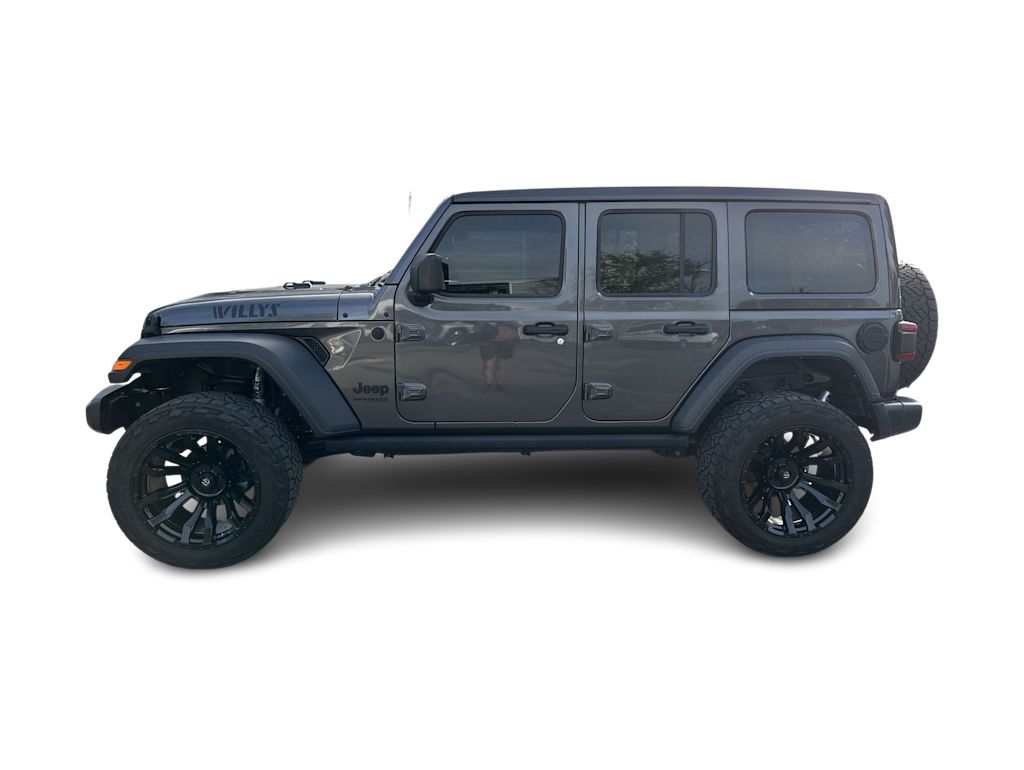 Thumbnail: 2022 Jeep Wrangler - 3