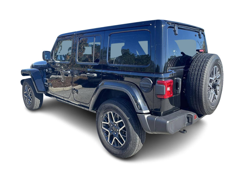 2024 Jeep Wrangler Sahara 4